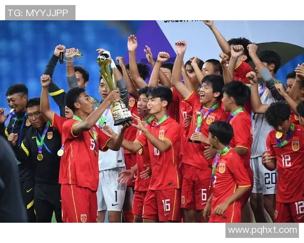 从街头少年到绿茵英雄 国足球星们的拼搏与荣耀故事 从街头少年到绿茵英雄 国足球星们的拼搏与荣耀故事