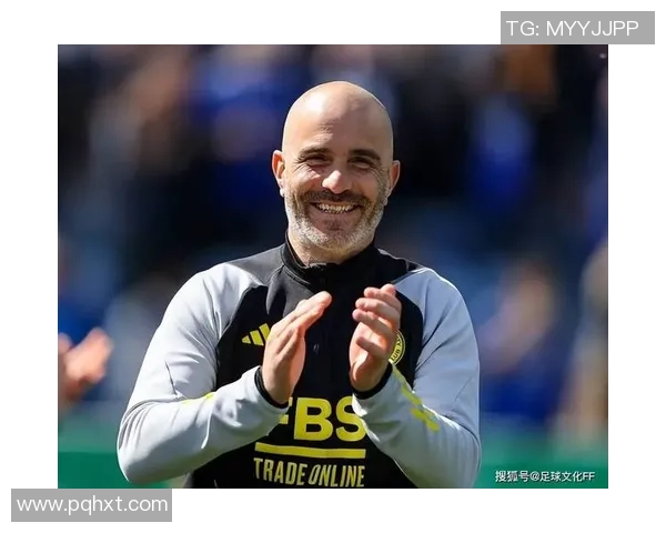 足球球星耳麦热潮引领运动与音乐跨界融合新风尚